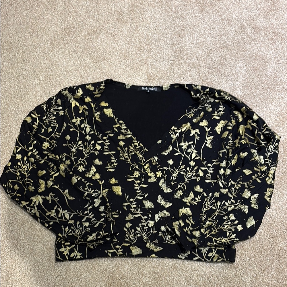 Thief and Bandit Moth Pattern Crossover Top - XL